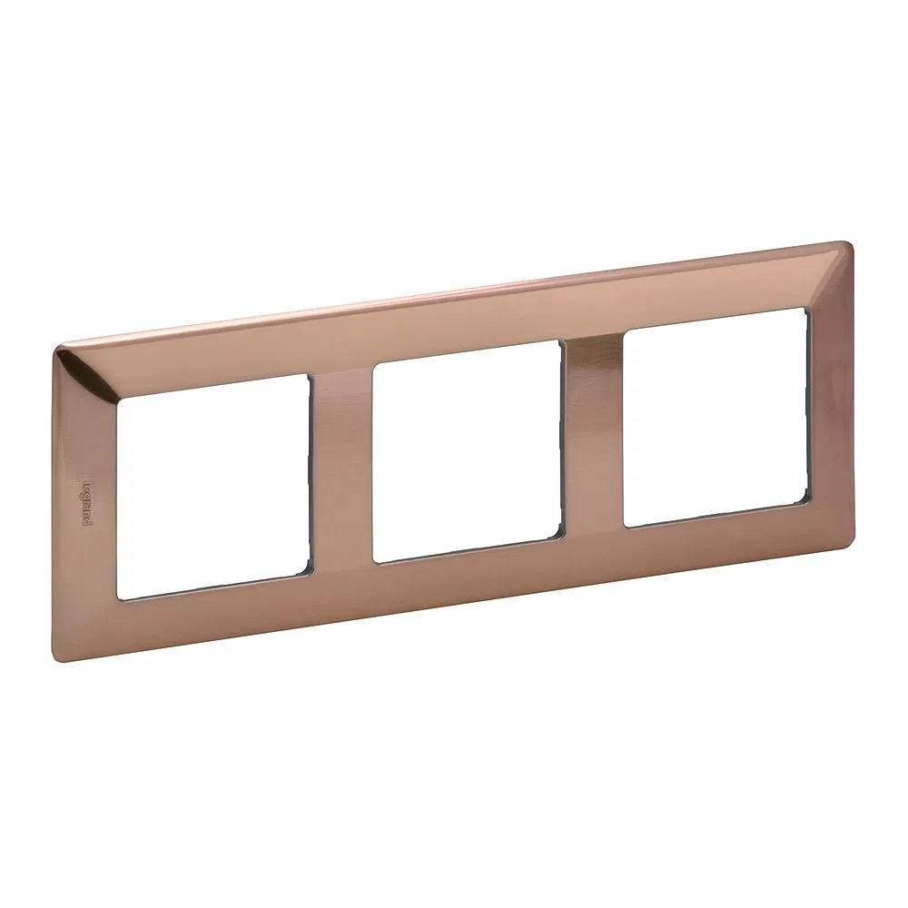 Valena LIFE.Frame "Copper".3-gang universal 754163 Legrand