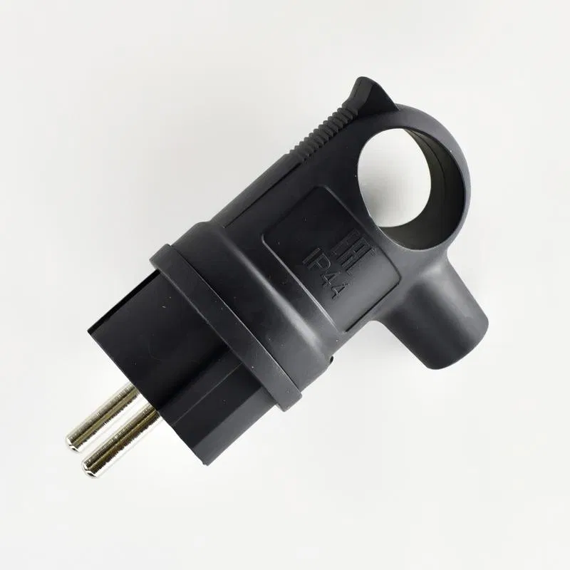 Вилка 16А 2P+PE 220-240В IP44 с ручкой каучук LEZARD 106-0400-0109/109