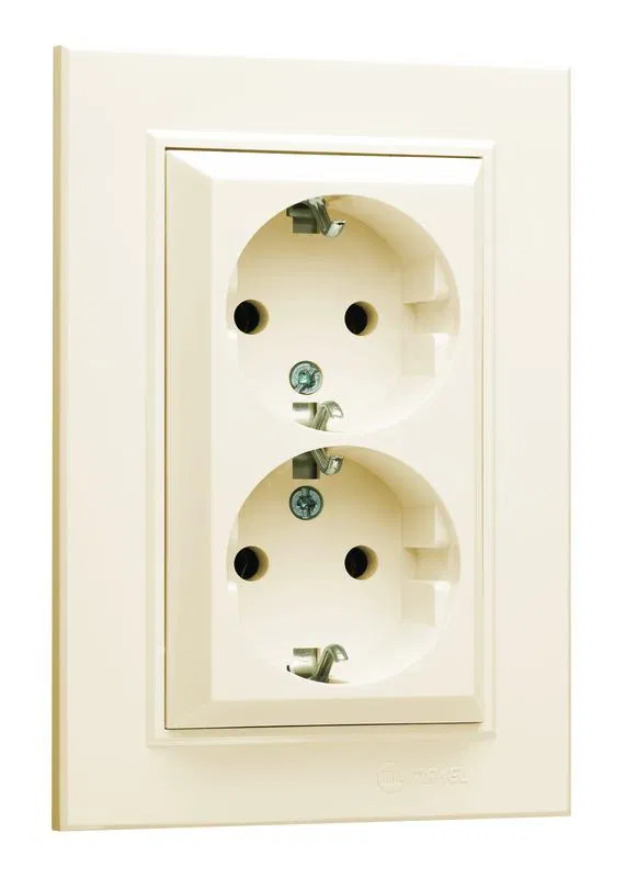 Розетка 2-я с/з СП (Новый дизайн) Karea 16А IP20 крем. Makel 56010057