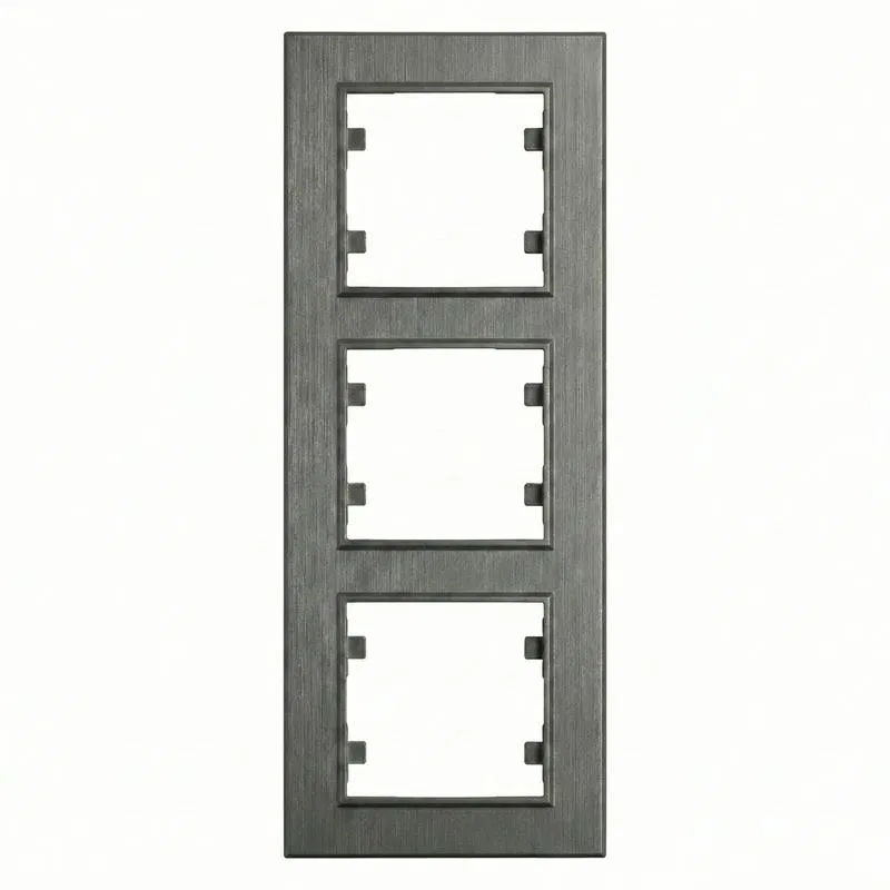 Рамка 3-м вертикальная Karea LINE дым. Makel 86050708