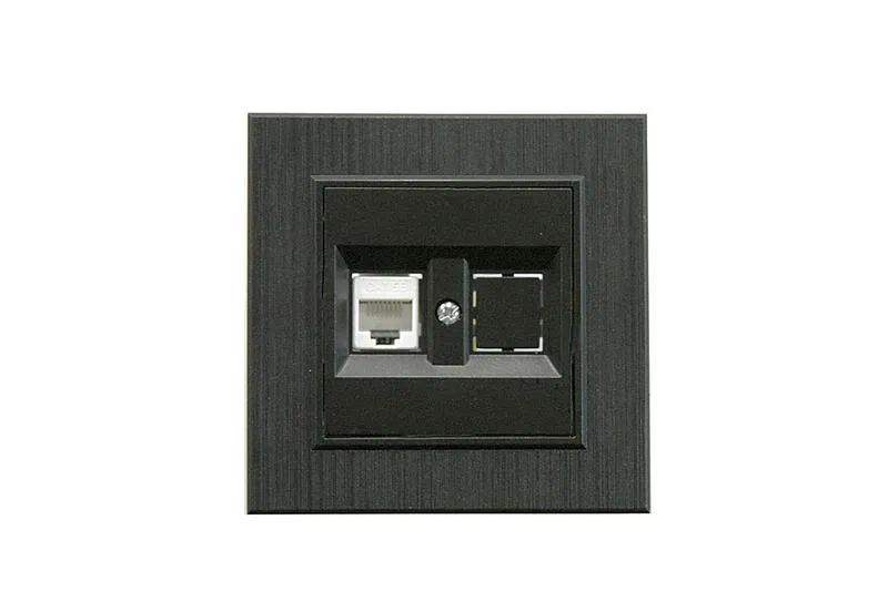 Розетка компьютерная CAT 5+гнездо Karea LINE STAR чер. Makel 86054035