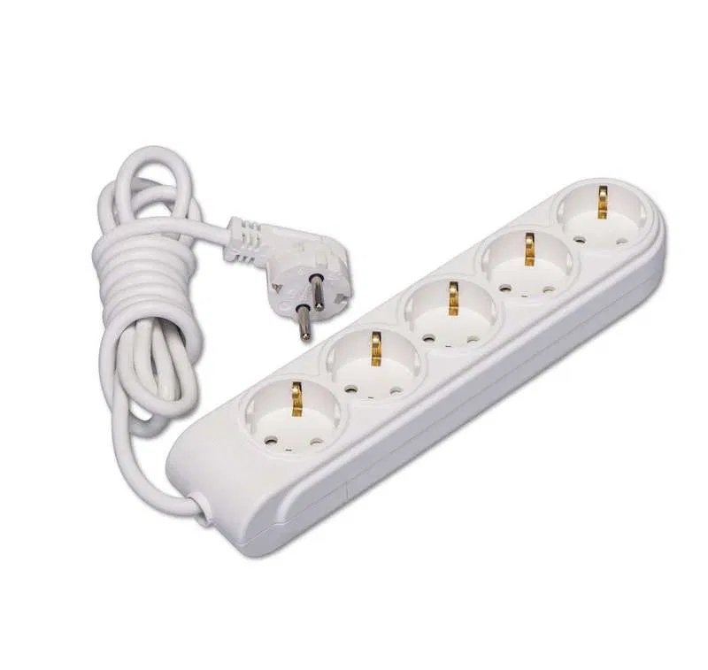 Удлинитель 5х3м с заземл. 16А IP20 ПВС 3х1.5 защ. шторки Makel N5210044