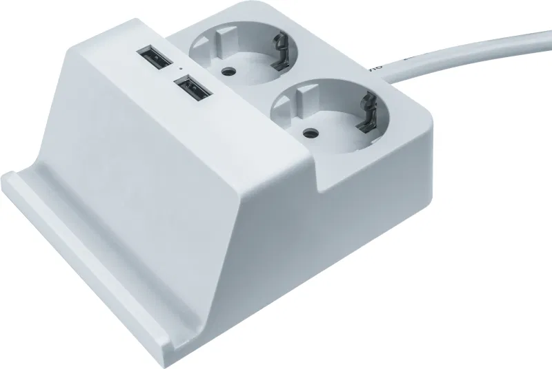Extension cord 2x1.5m with grounding 16A IP20 61 457 NPE-USB03-02-150-E-3x1 2xUSB 2.1A Navigator 61457
