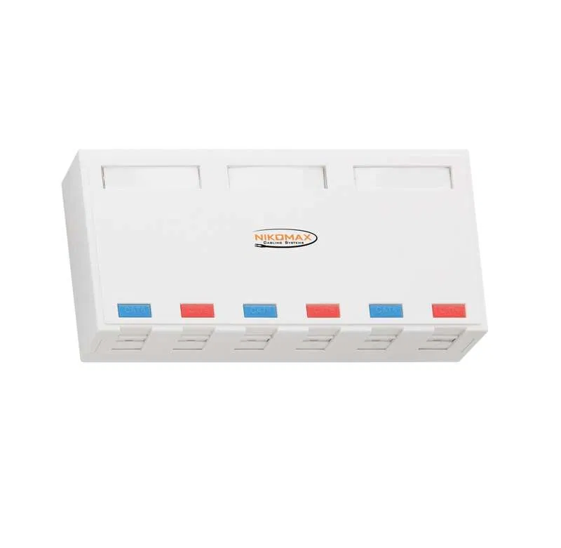 6孔墙壁插座外壳 用于 Keystone 类型模块插座 带遮板 白色 NIKOMAX NMC-MB6P-ST-WT