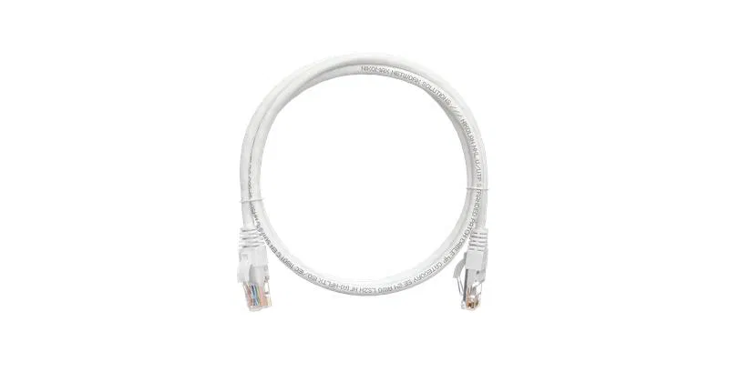 Шнур коммутационный U/UTP 4 пары кат.5E (класс D) 100МГц 2хRJ45/8P8C T568B заливной с защит. защелки мж BC чистая медь 24AWG 7х0.205мм LSZH нг(А)-HFLTx 1.5м бел. NIKOMAX NMC-PC4UD55B-015-C-WT