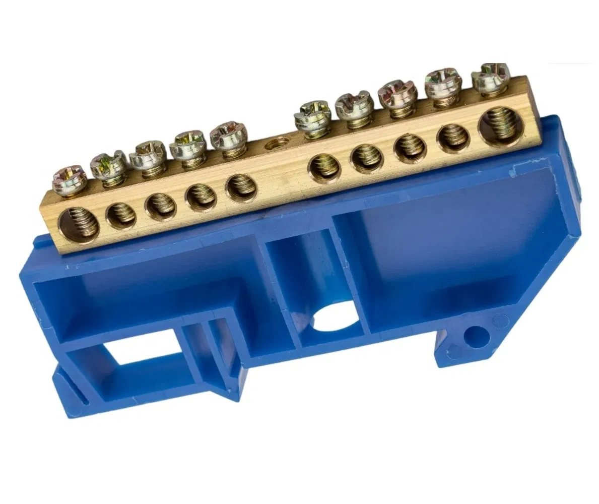 "N" busbar zero 6x9mm 10/1 (10 groups/center fastening) with DIN-rail insulator (20 pcs/pack) Promrukav PR08.28953