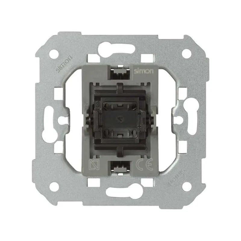 SP Simon 82/82Nature/88 单极交叉开关 10A IP20 250V 带3位快速安装机构 Simon 7700251-039