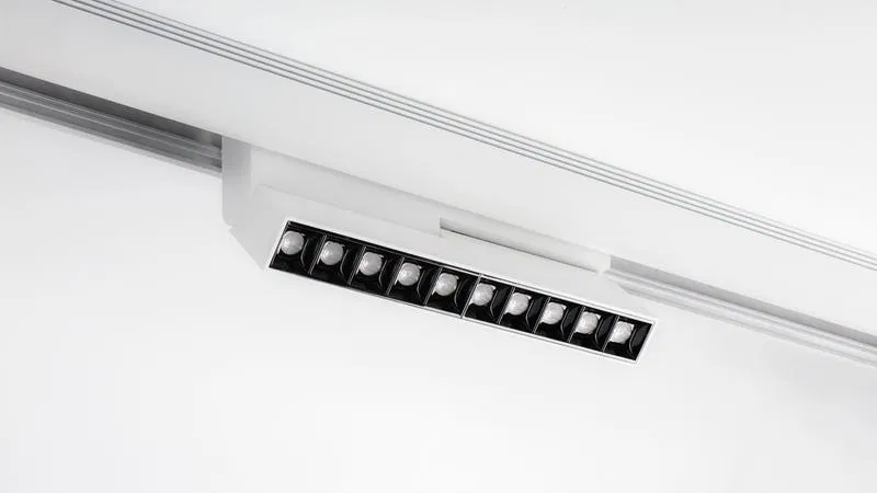 Светильник трековый SY-601255F-20-WH-WW 20Вт 3000К SWG PRO бел. DesignLed 00-00012933