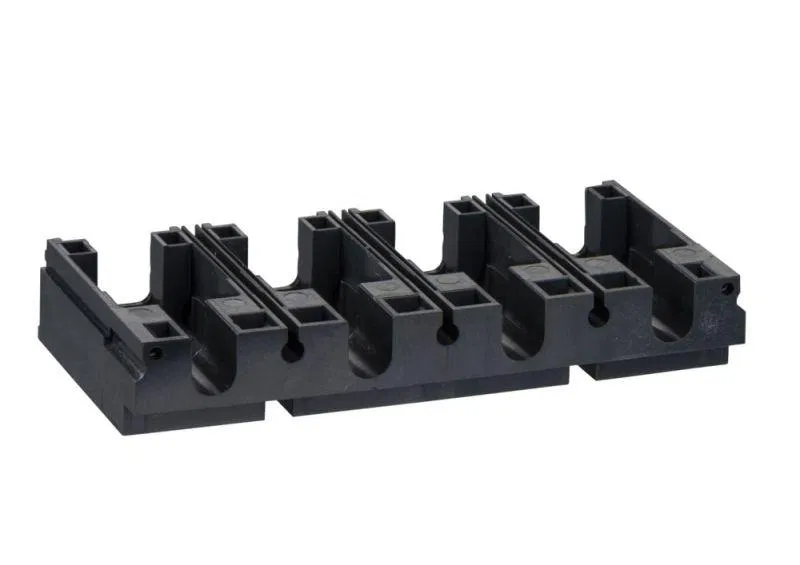 Переходник для присоед. к цоколю 4п (100-250) SE SPC-PCA4-01-02 Systeme Electric