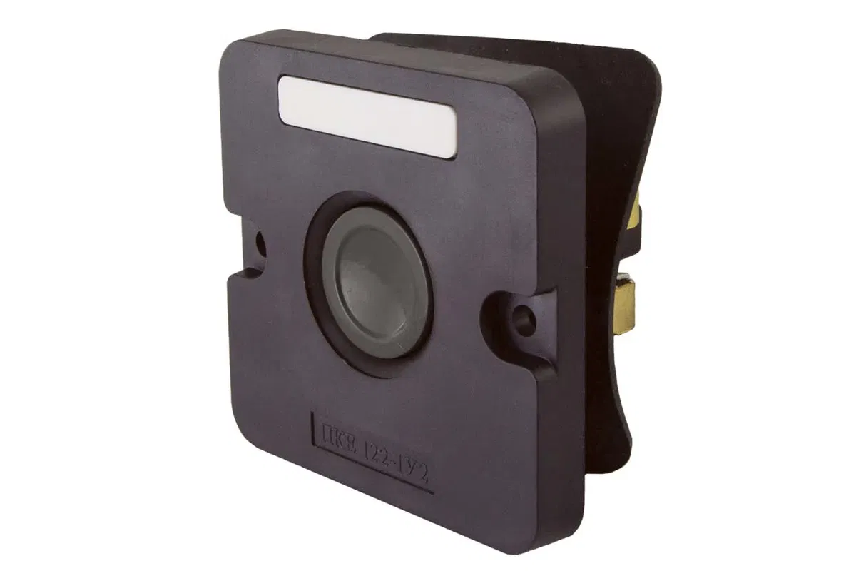 Пост кнопочный ПКЕ 122-1 У2, черная кнопка, IP54 TDM SQ0742-0016