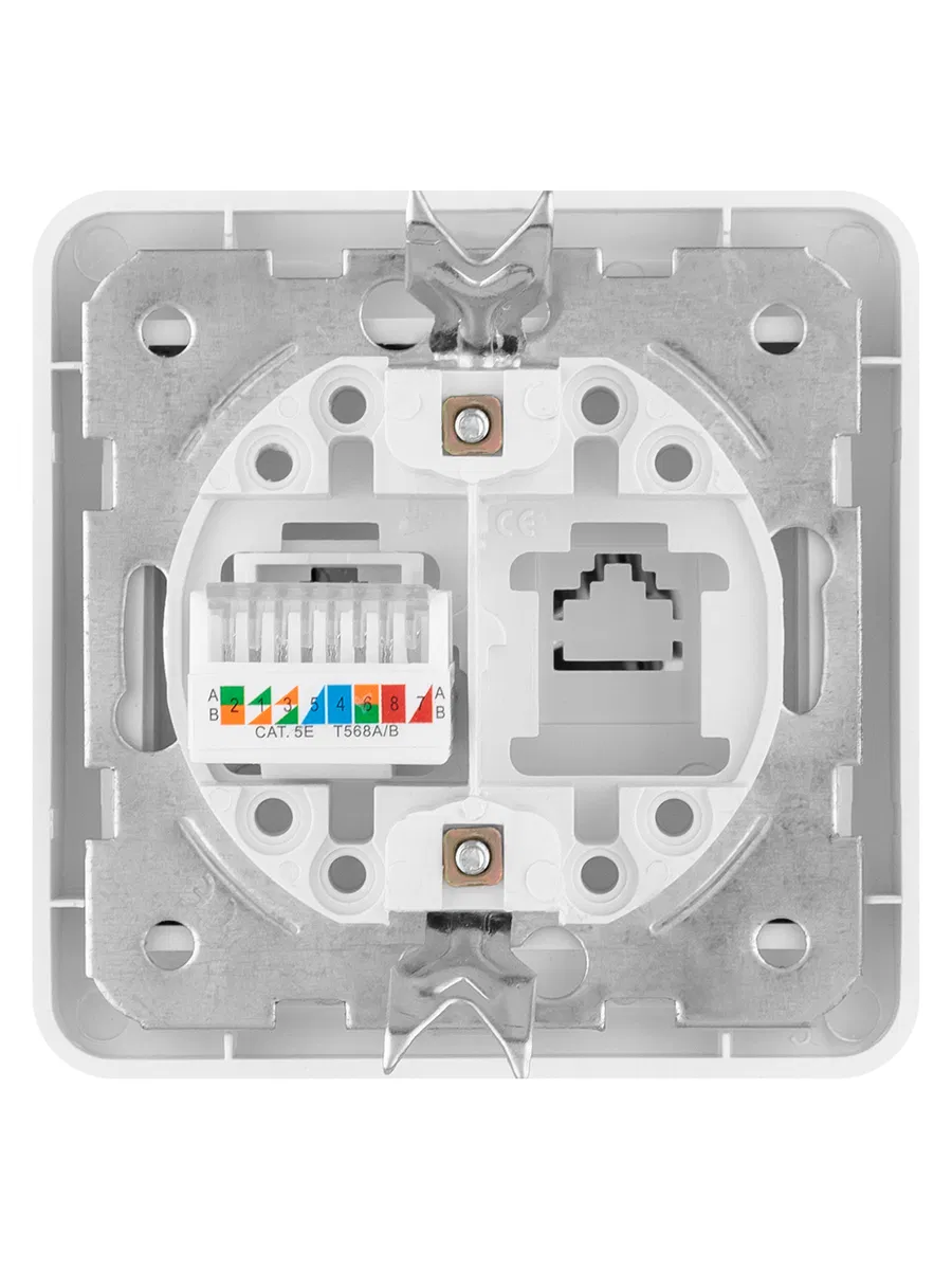 Розетка компьютерная RJ-45 белая "Валдай" TDM SQ1804-0013