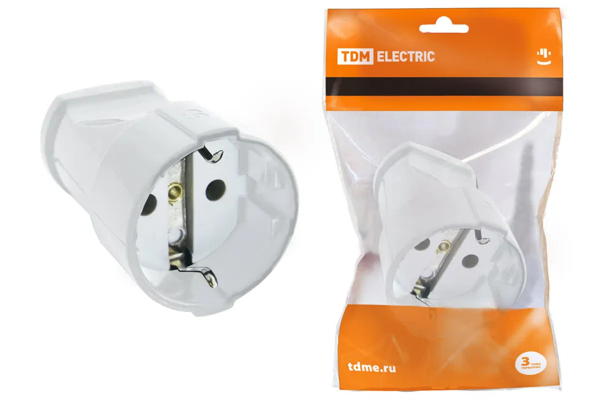 Кабельная розетка 2П+З 16А 250B белая TDM SQ1806-0131