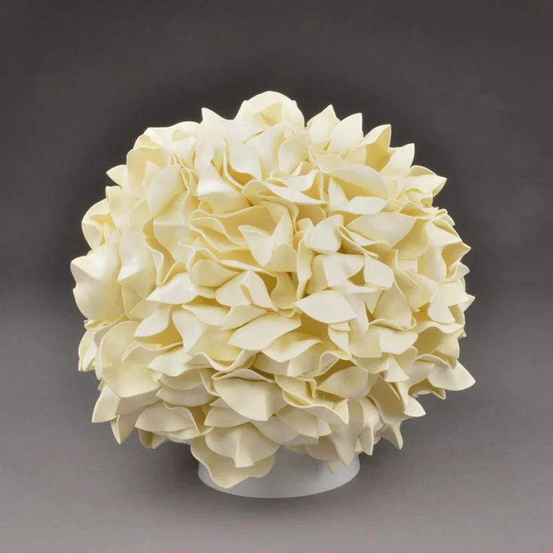Hydrangea ULW-R07 T/3000K/150C/A white/creamy dessert pendant lamp with lamp E27 3000K D150mm clear base white. Uniel UL-00007230