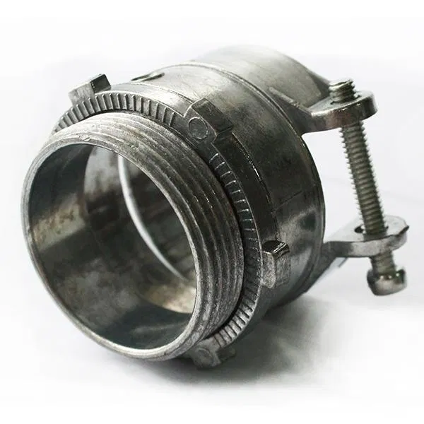 Threaded fastener element with external thread and clamp RKKh-38 Ural Pak AR-04038-001
